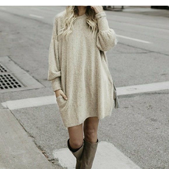 ATALIA Oversized Sweater Dress - Picture 6 of 6